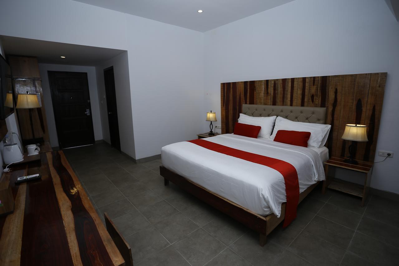 Kahyangan Resort Синкаванг Экстерьер фото