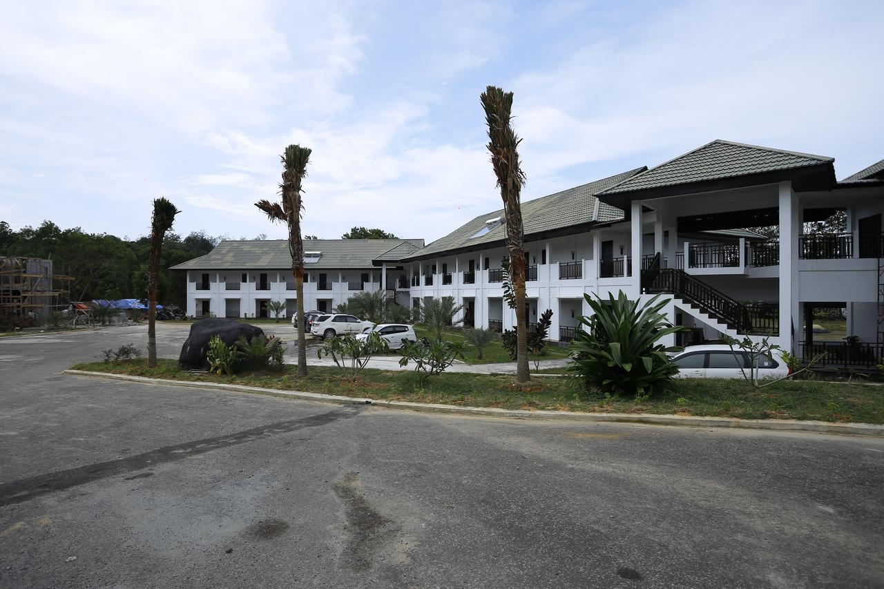 Kahyangan Resort Синкаванг Экстерьер фото