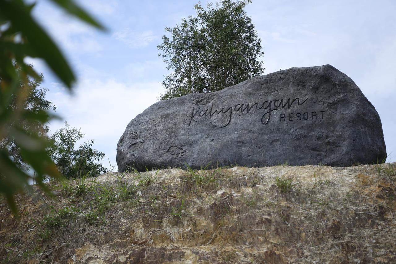Kahyangan Resort Синкаванг Экстерьер фото