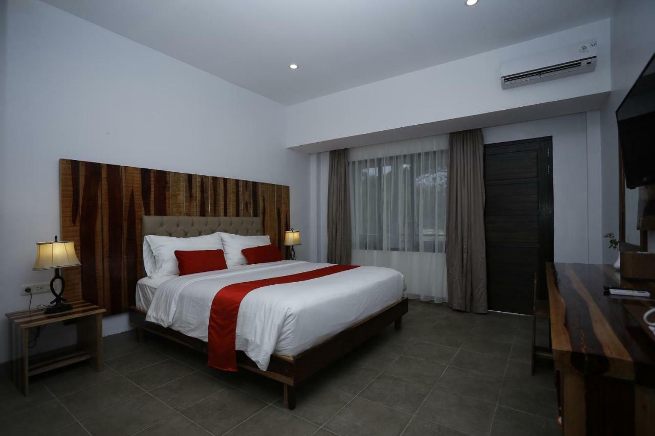 Kahyangan Resort Синкаванг Экстерьер фото